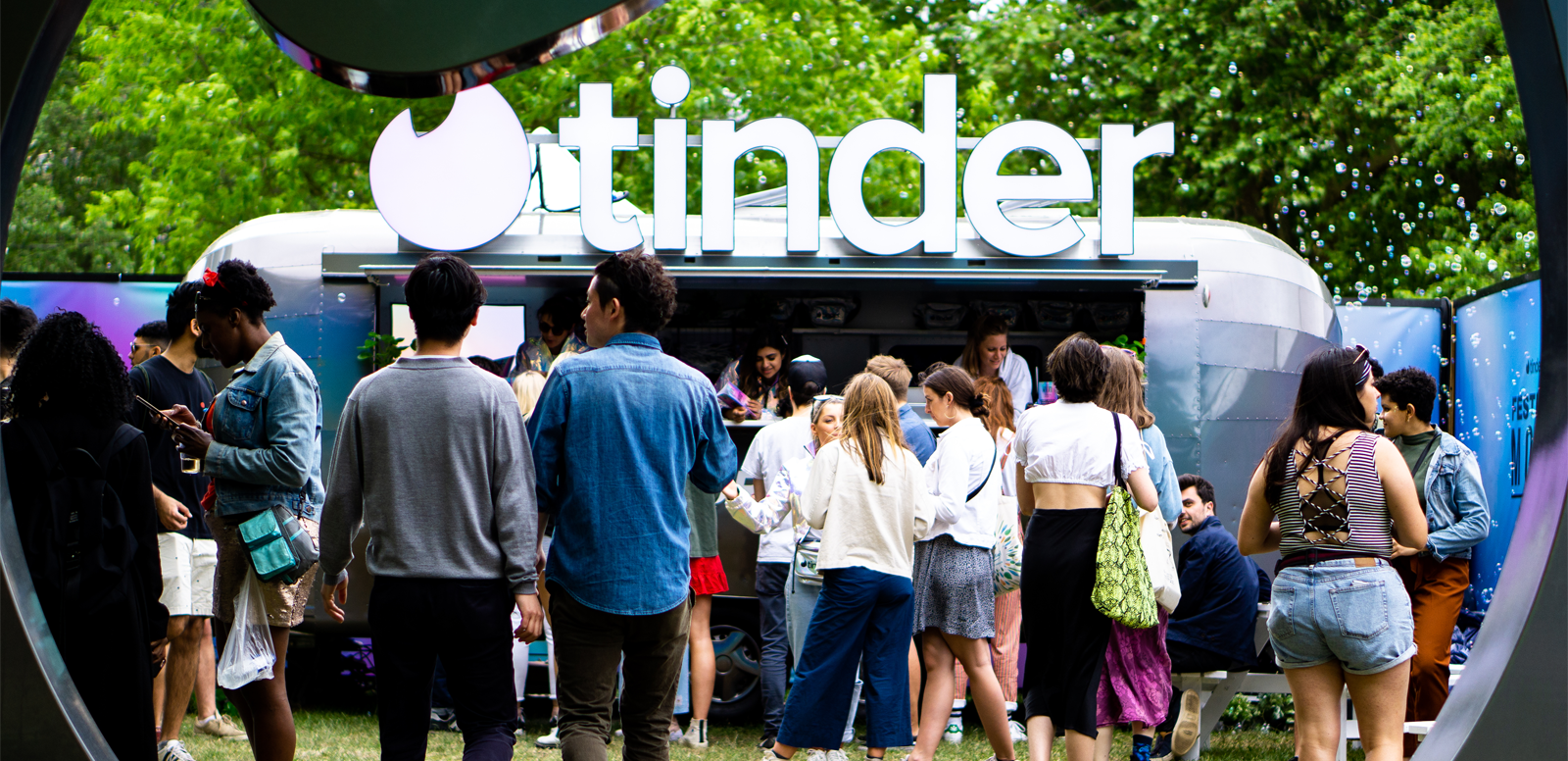 Tinder matches with RPM for festivals campaign - IPM Bitesize